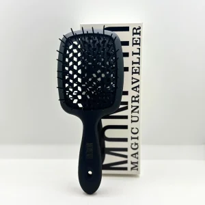 Moncho Moreno unraveller negro